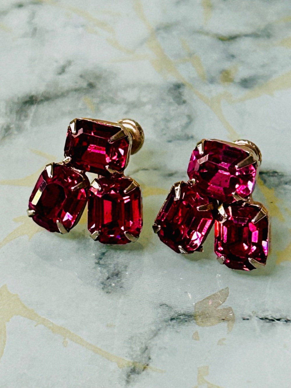 925 Vintage Magenta Red Rhinestone Clip On Screw Back Earrings Three Prong Set